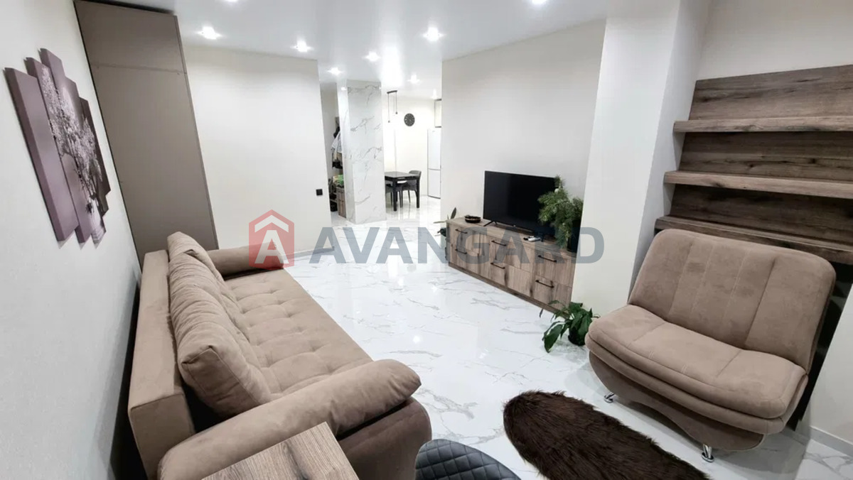 2 ��. ��������, 51/-/10 ��. �., 11/18 ������ ���� 9