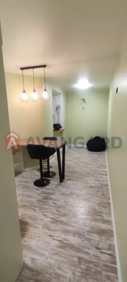 2 ����. ��������, 70/-/- ��. �., 11/12 ���� ���� 2