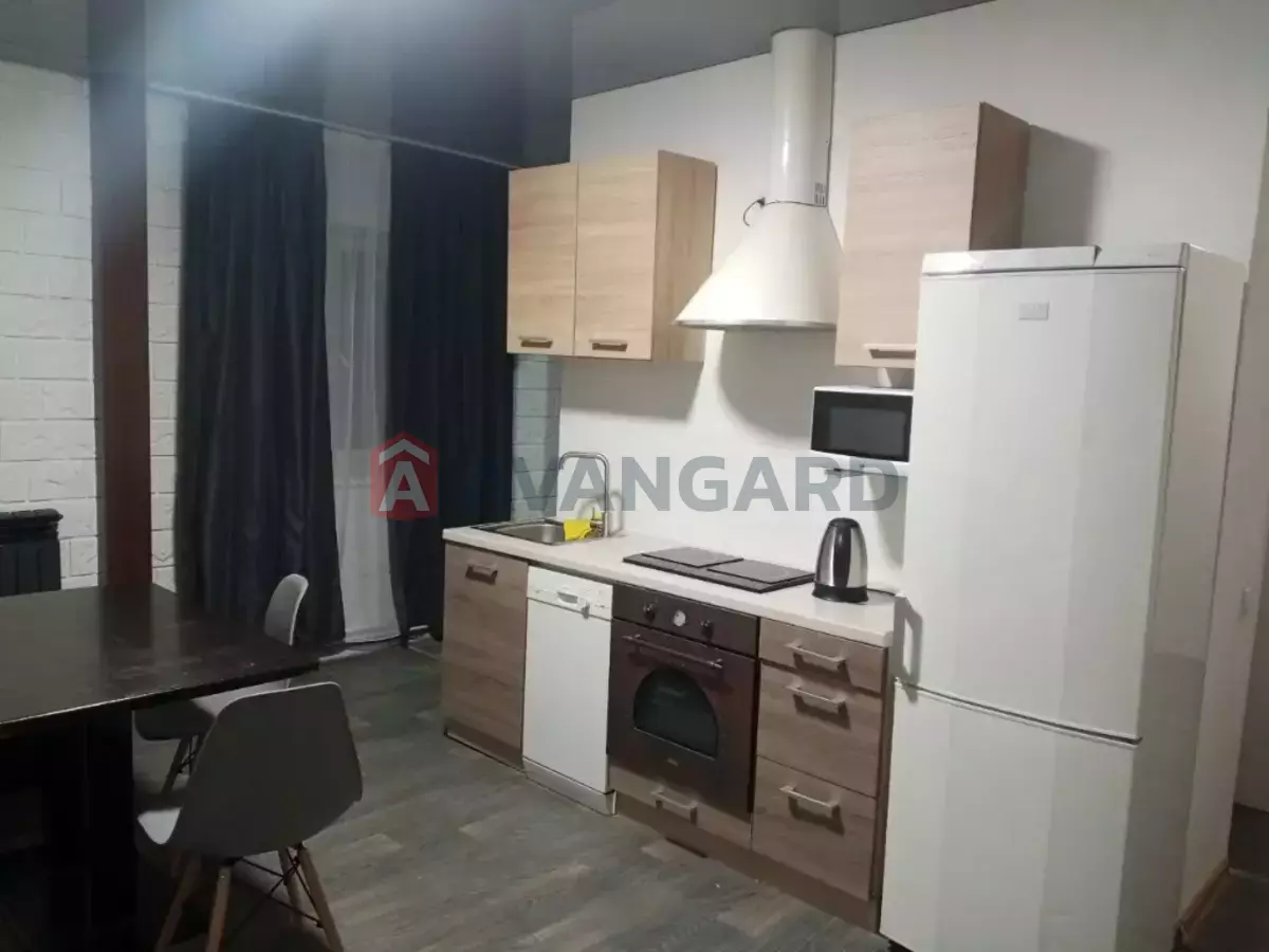 2 ��. ��������, 55/-/9 ��. �., 2/3 ������ ���� 4