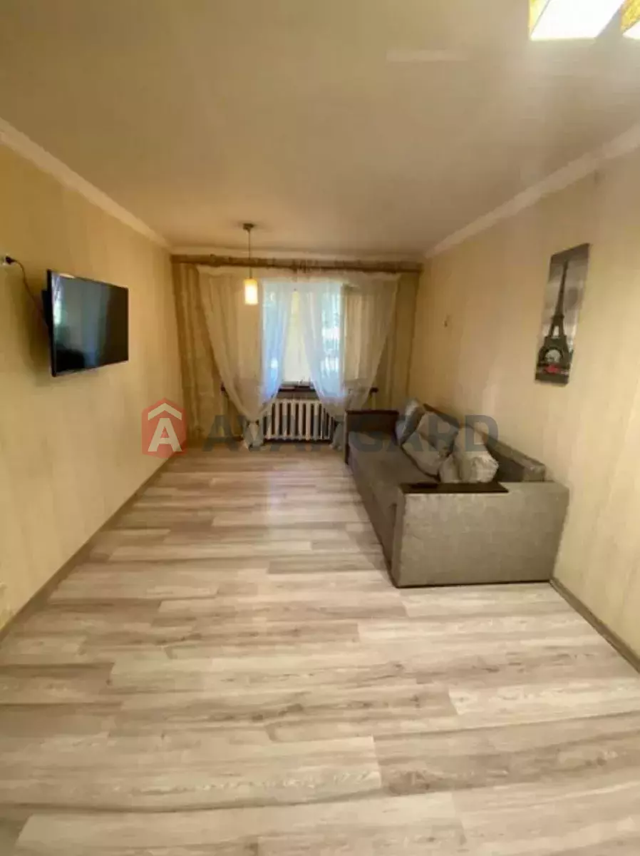 1 ��. ��������, 31/-/7 ��. �., 1/5 ������ ���� 1