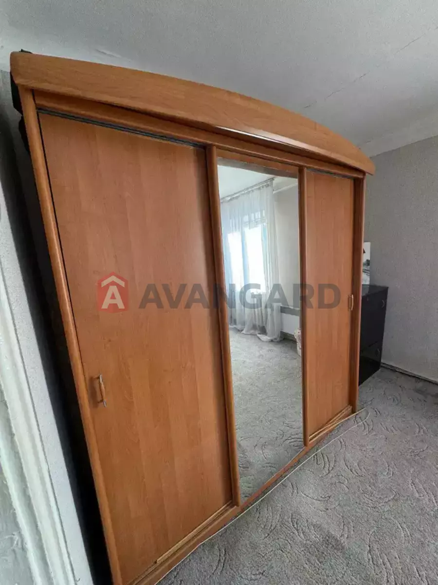 1 ����. ��������, 31/18/6 ��. �., 5/5 ���� ���� 7