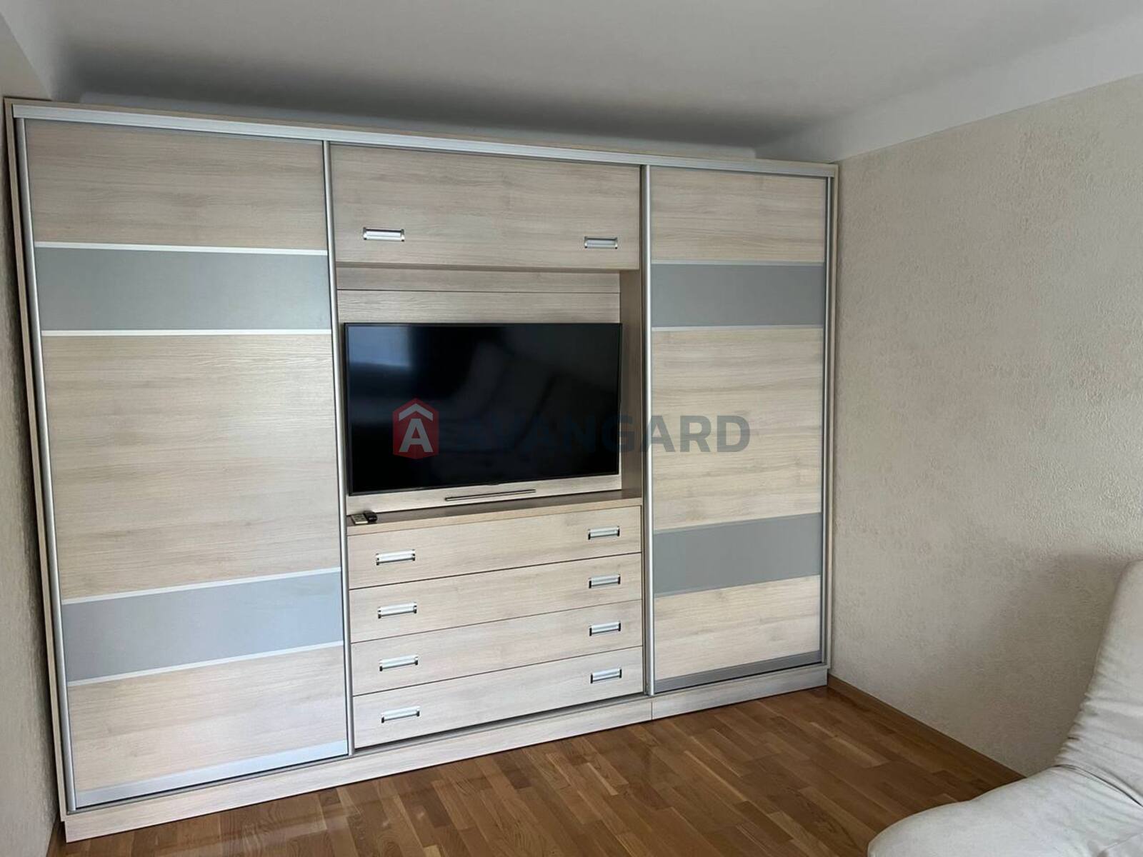 1 ��. ��������, 35/-/7 ��. �., 6/9 ������ ���� 1