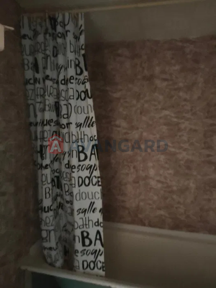 3 ��. ��������, 75/-/18 ��. �., 7/9 ������ ���� 8