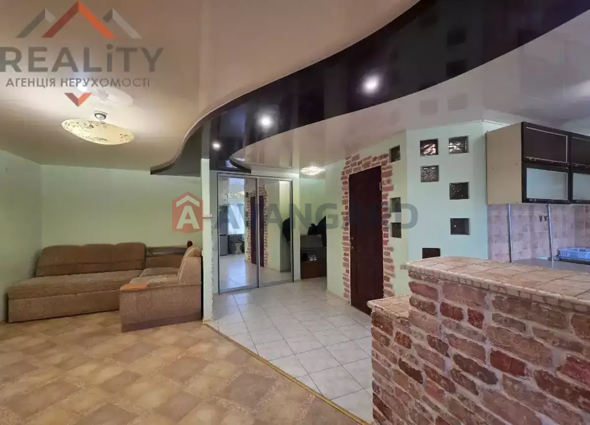 1 ����. ��������, 38/-/- ��. �., 7/9 ���� ���� 3