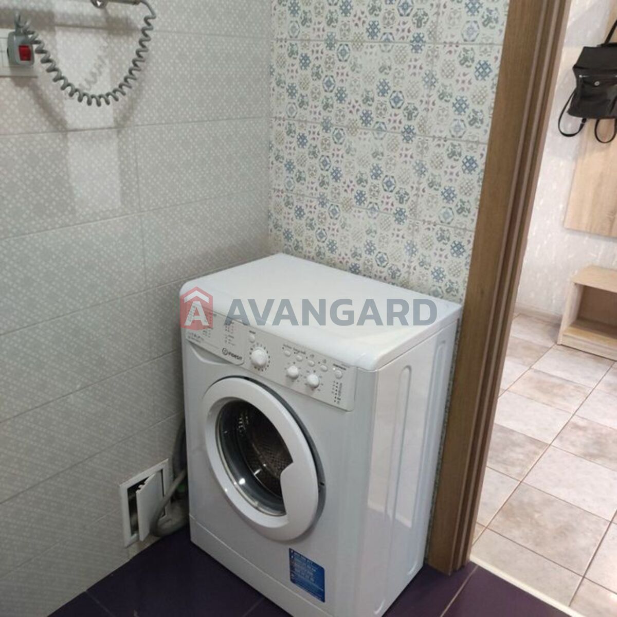 1 ��. ��������, 38/-/12 ��. �., 5/12 ������ ���� 4