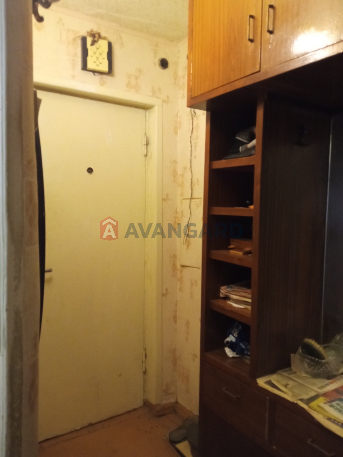 3 ��. ��������, 56/-/7 ��. �., 1/5 ������ ���� 8