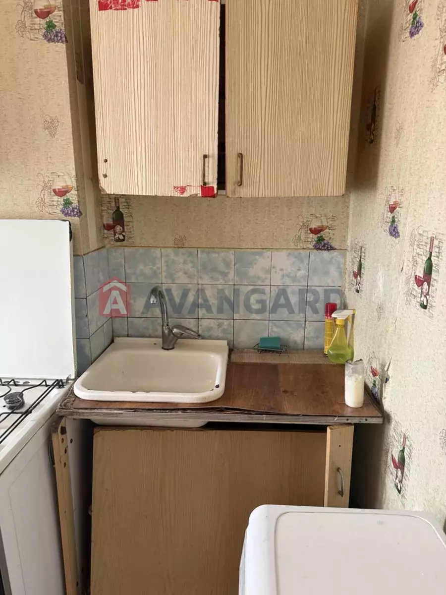 2 ��. ��������, 47/-/15 ��. �., 4/9 ������ ���� 5