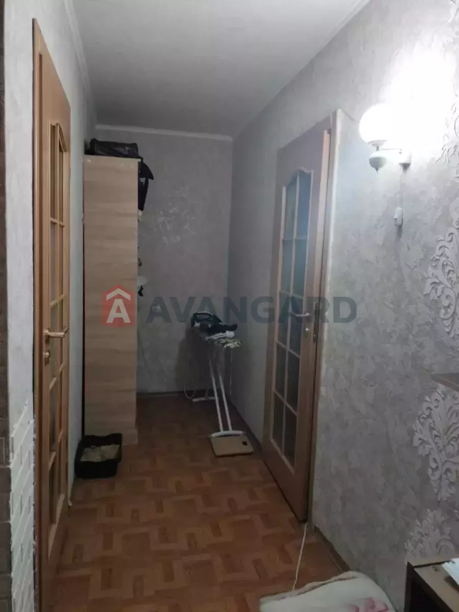 3 ��. ��������, 64/-/8 ��. �., 6/10 ������ ���� 12