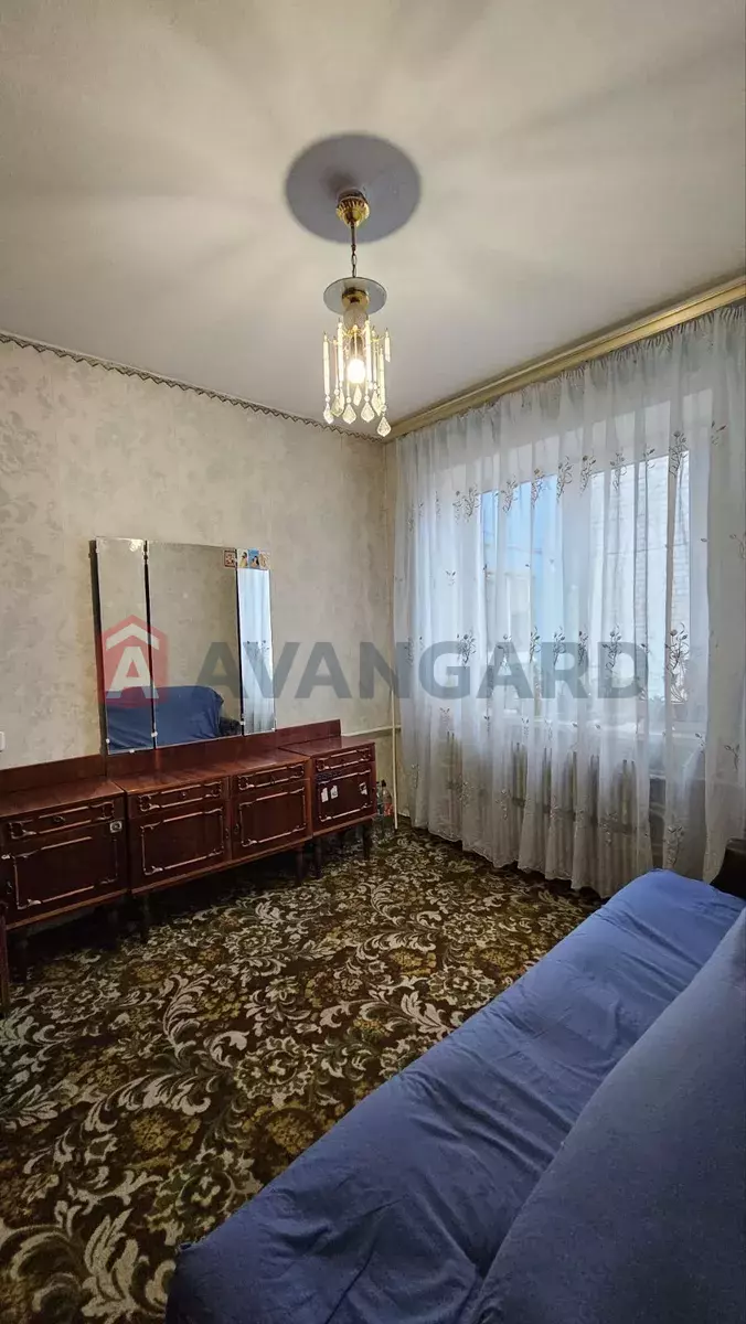 2 ��. ��������, 47/-/8 ��. �., 9/9 ������ ���� 9