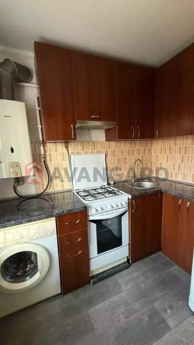 1 . , 31/-/- . ., 4/5   9