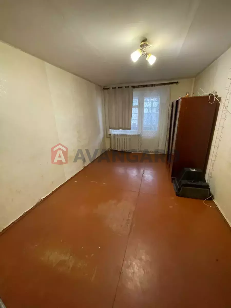 1 ����. ��������, 31/18/6 ��. �., 2/5 ���� ���� 3