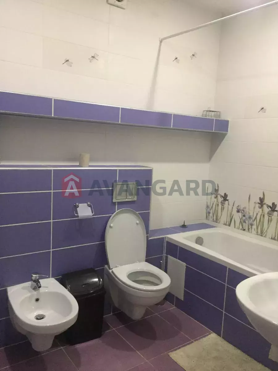 2 ��. ��������, 70/-/20 ��. �., 15/21 ������ ���� 4