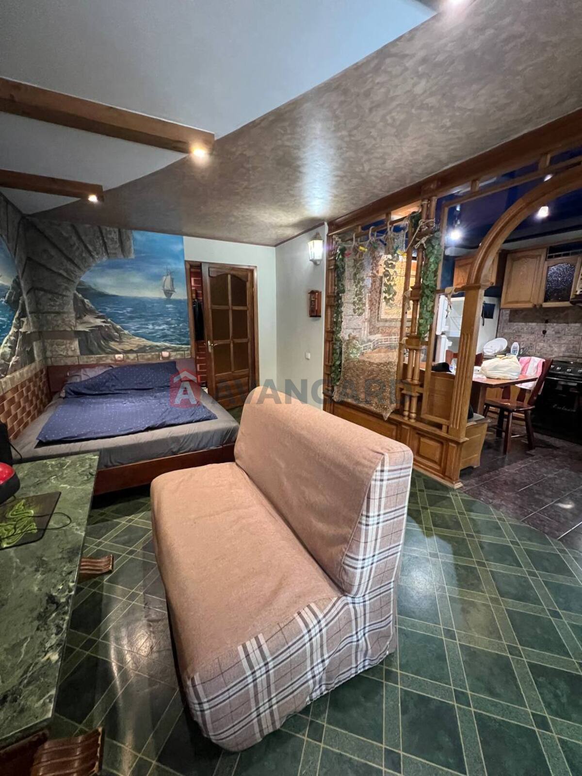 1 ��. ��������, 40/15/8 ��. �., 1/14 ������ ���� 11