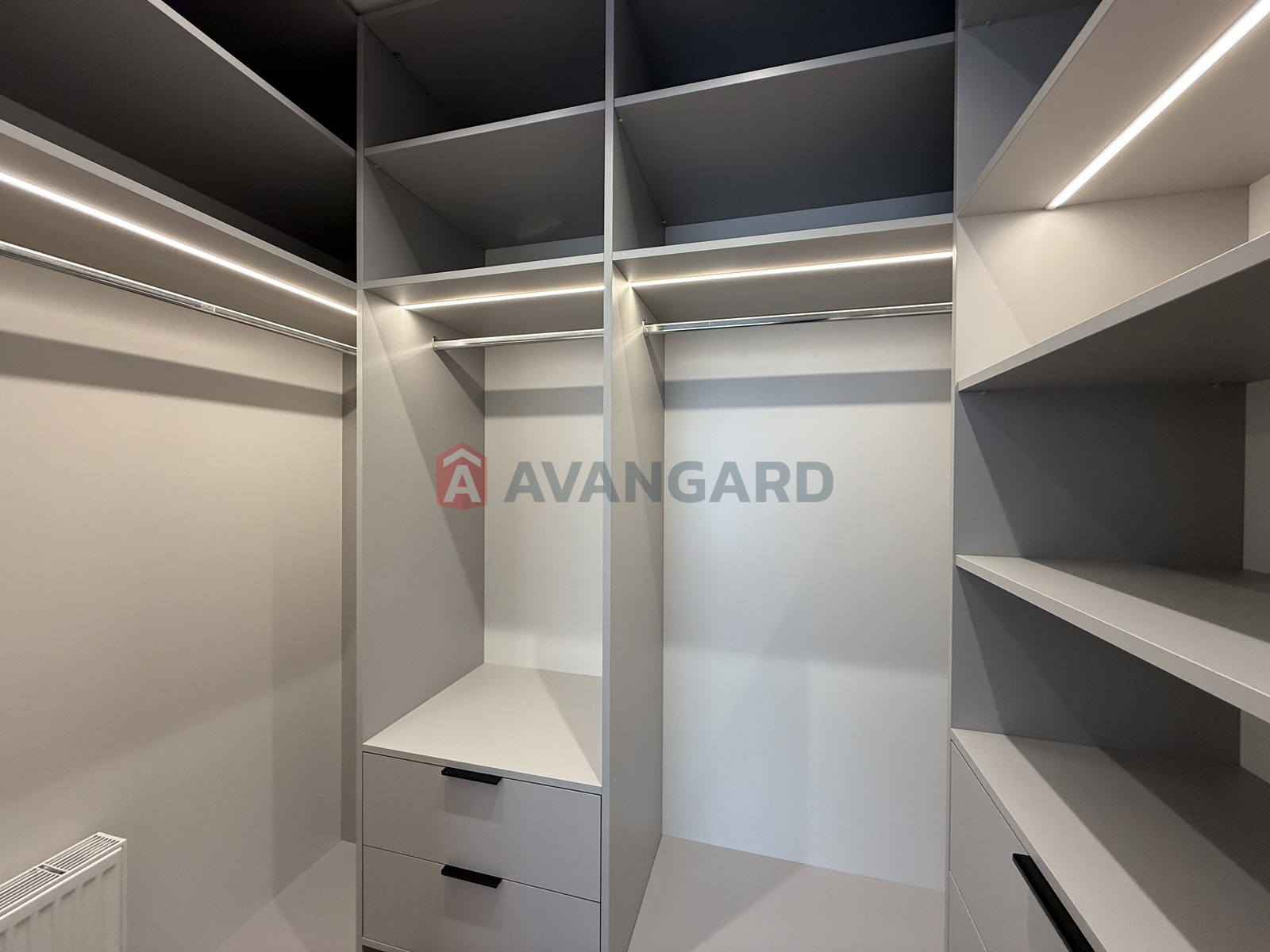 2 ��. ��������, 64,8/26,6/18 ��. �., 8/16 ������ ���� 27