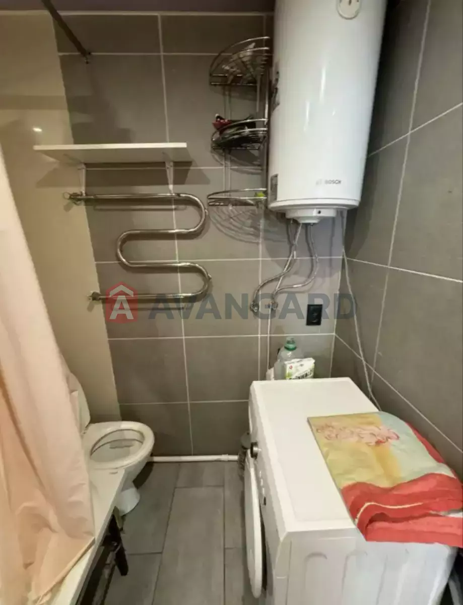 1 ��. ��������, 31/20/5 ��. �., 9/9 ������ ���� 8