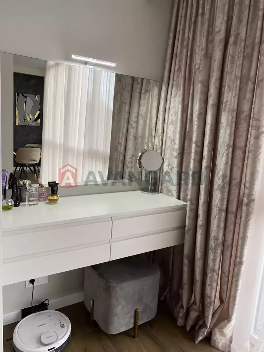 2 ��. ��������, 46/35/20 ��. �., 5/12 ������ ���� 7