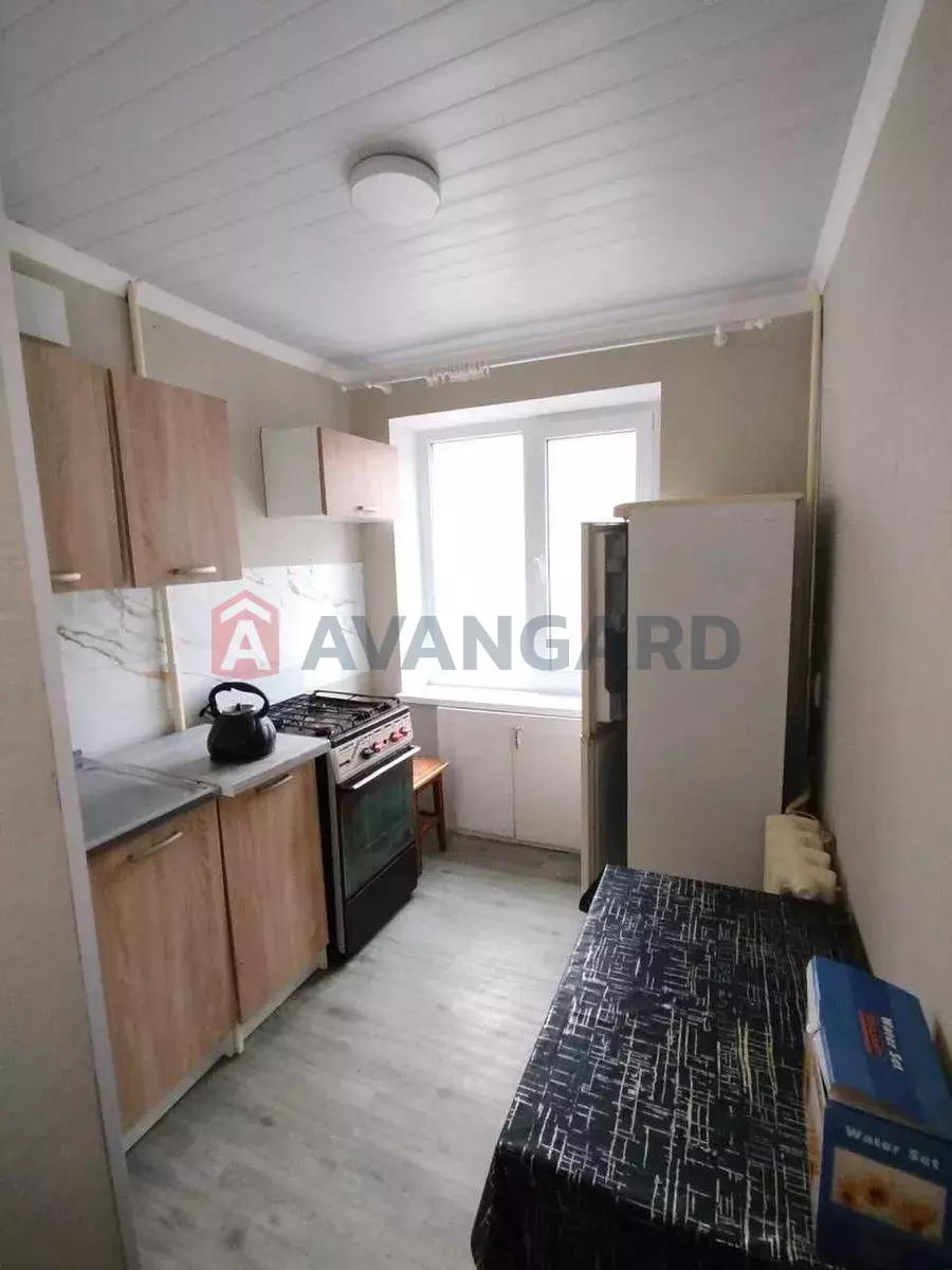 1 ����. ��������, 31/-/6 ��. �., 2/9 ���� ���� 2