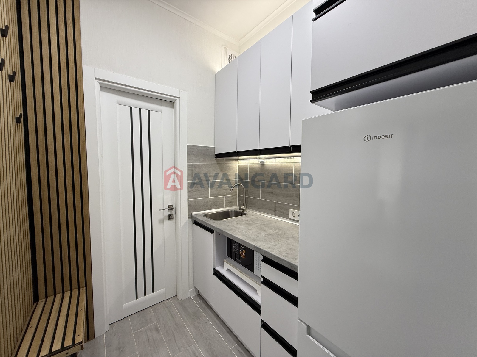 2 ����. ��������, 35/25/5 ��. �., 1/5 ���� ���� 9