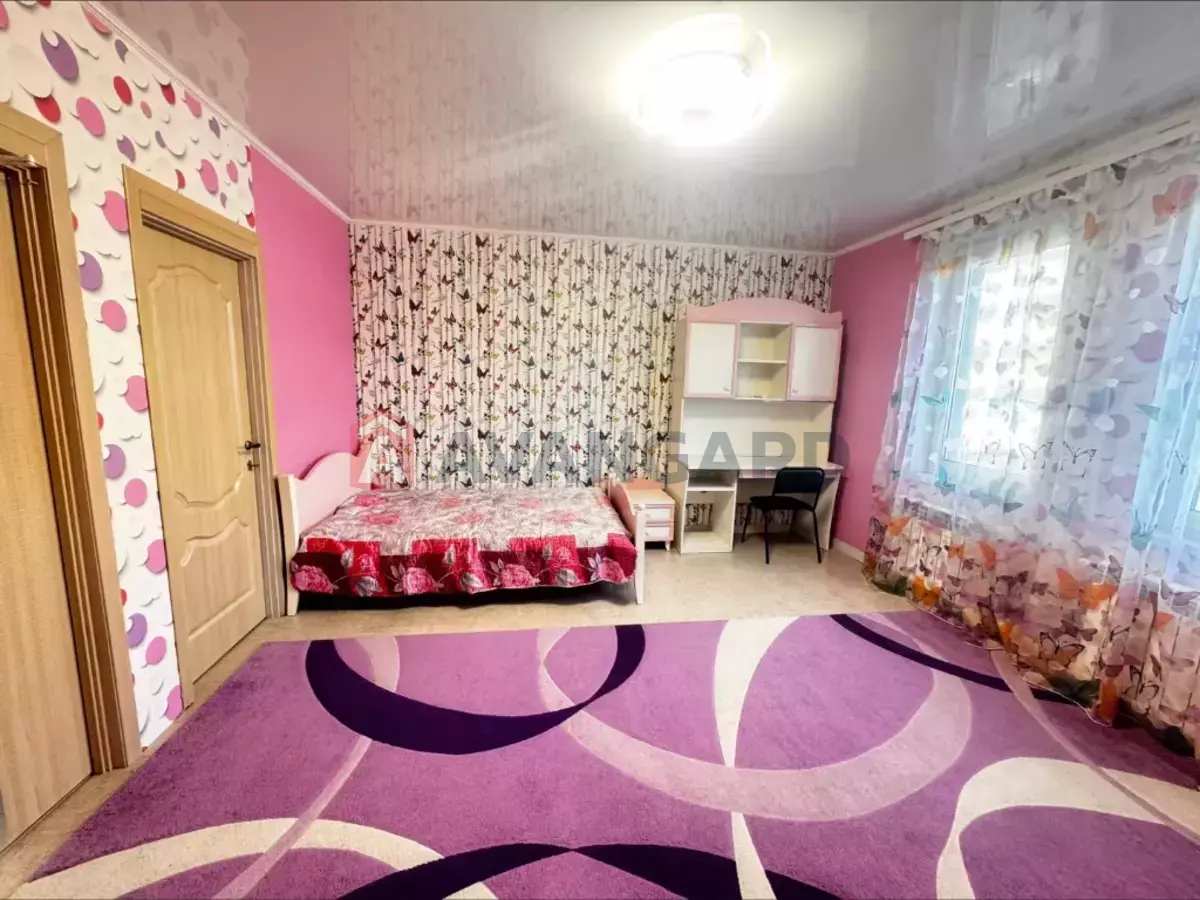 3 ��. ��������, 100/-/- ��. �., 2/16 ������ ���� 15