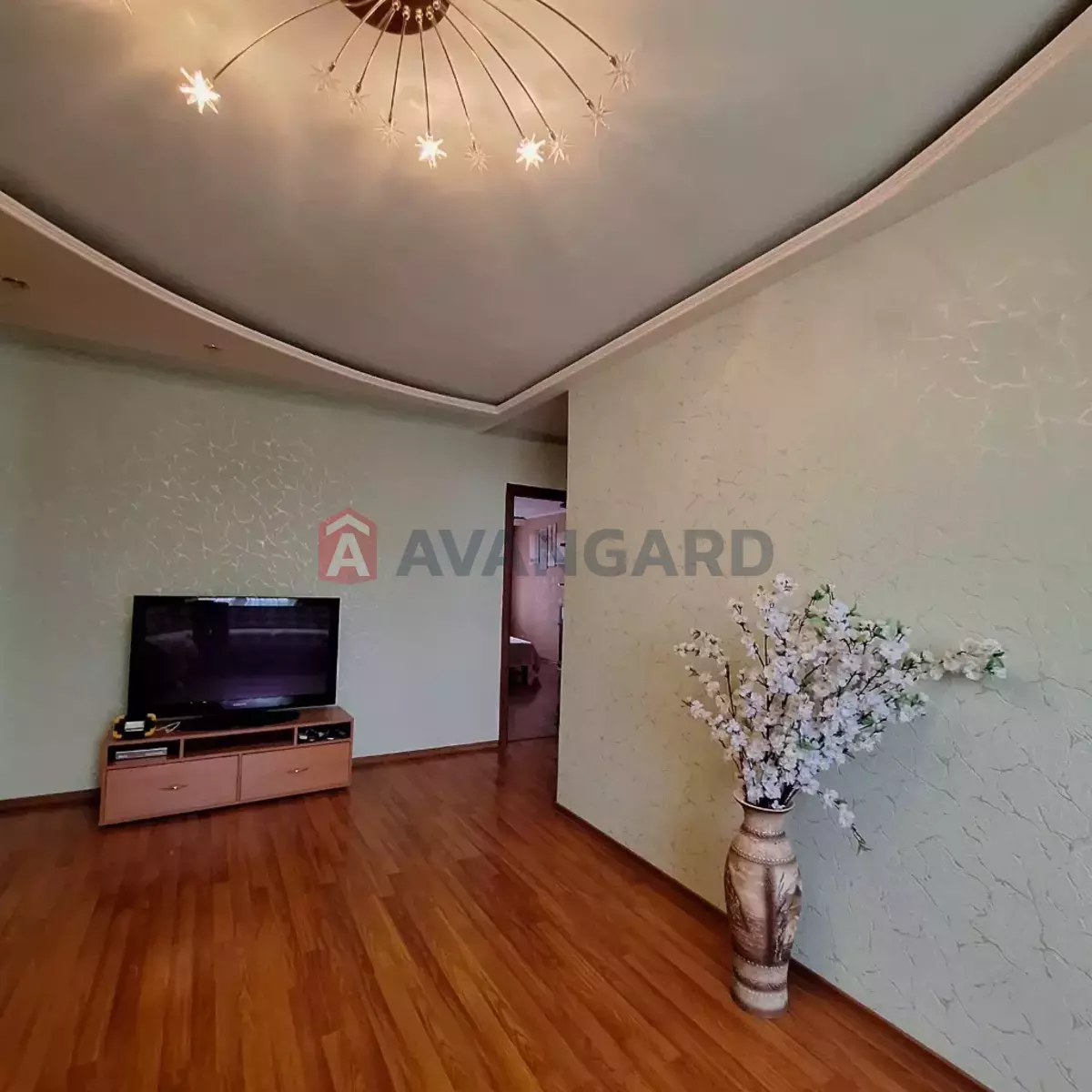 3 ��. ��������, 75/-/- ��. �., 3/9 ������ ���� 11