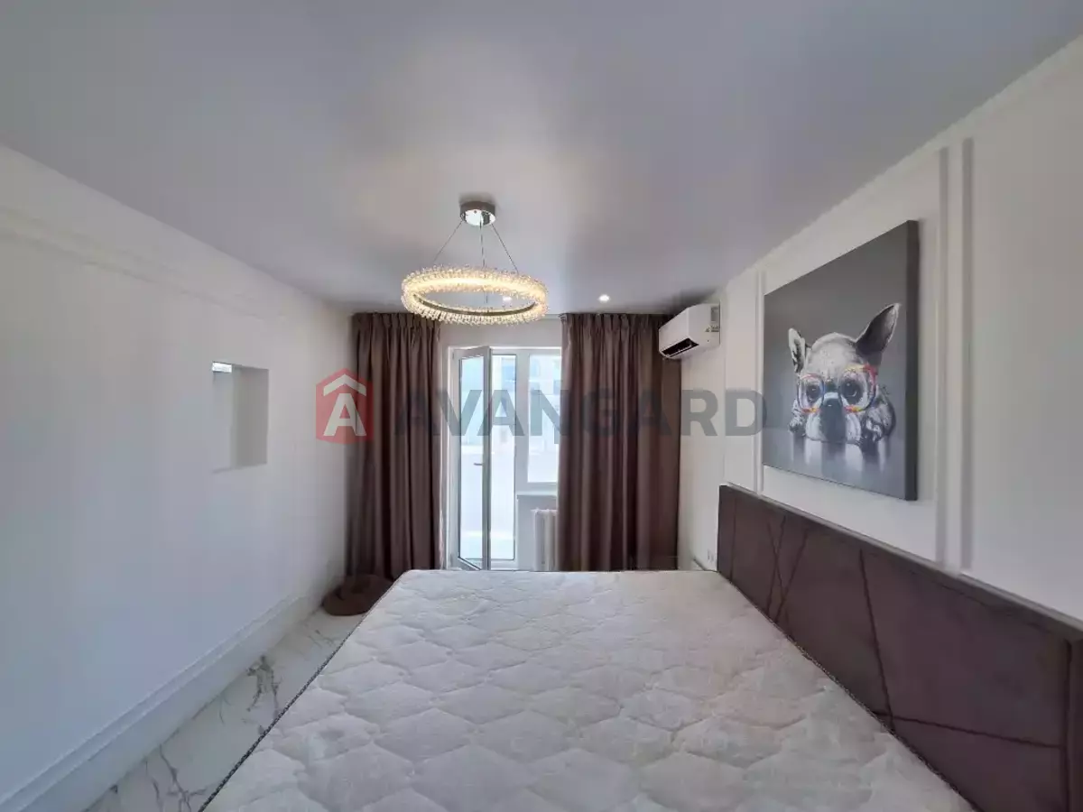 2 . , 54/34/7 . ., 8/9   3