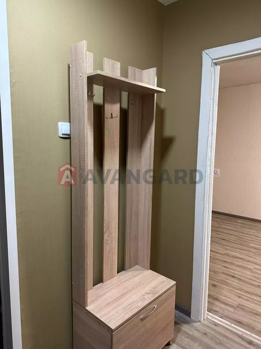 2 ����. ��������, 54/-/9 ��. �., 1/9 ���� ���� 9