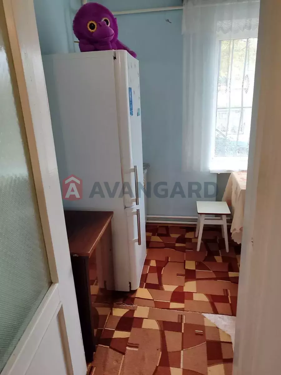 1 ��. ��������, 43/-/9 ��. �., 1/2 ������ ���� 4