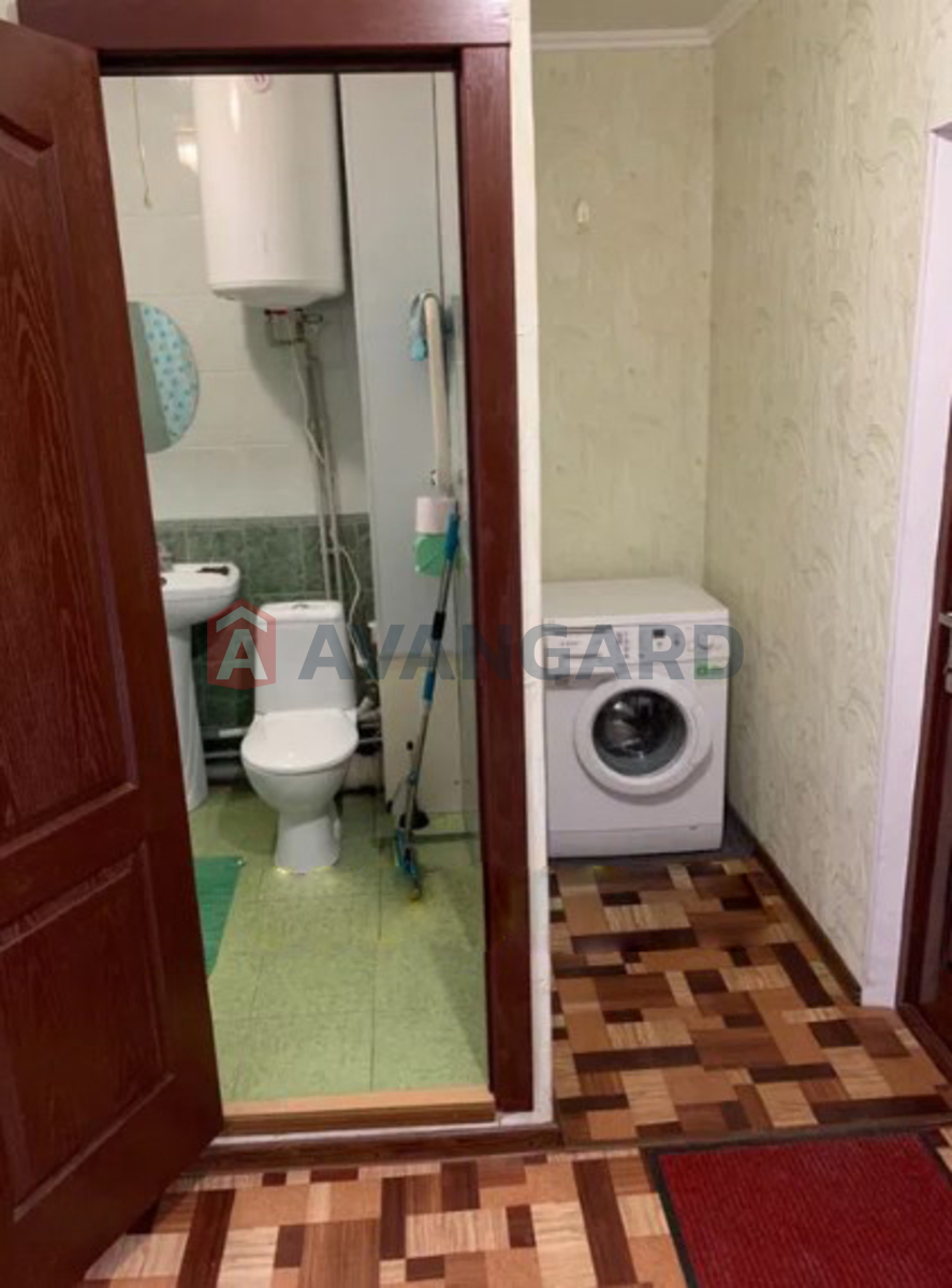 1 ��. ��������, 39/20/10 ��. �., 3/10 ������ ���� 4