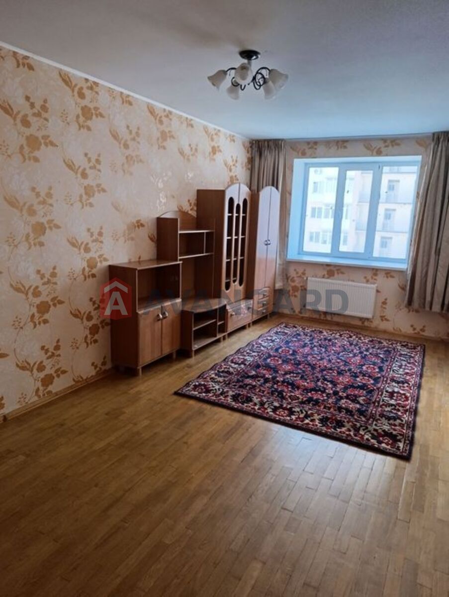 2 ����. ��������, 65/-/18 ��. �., 3/11 ���� ���� 6