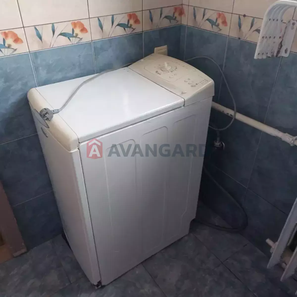 2 ����. ��������, 52/-/10 ��. �., 5/5 ���� ���� 10