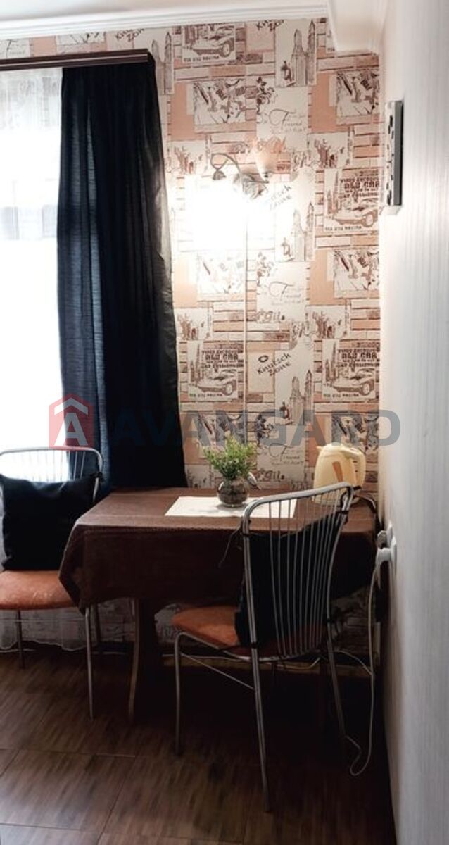 2 ��. ��������, 43/-/6 ��. �., 1/5 ������ ���� 8