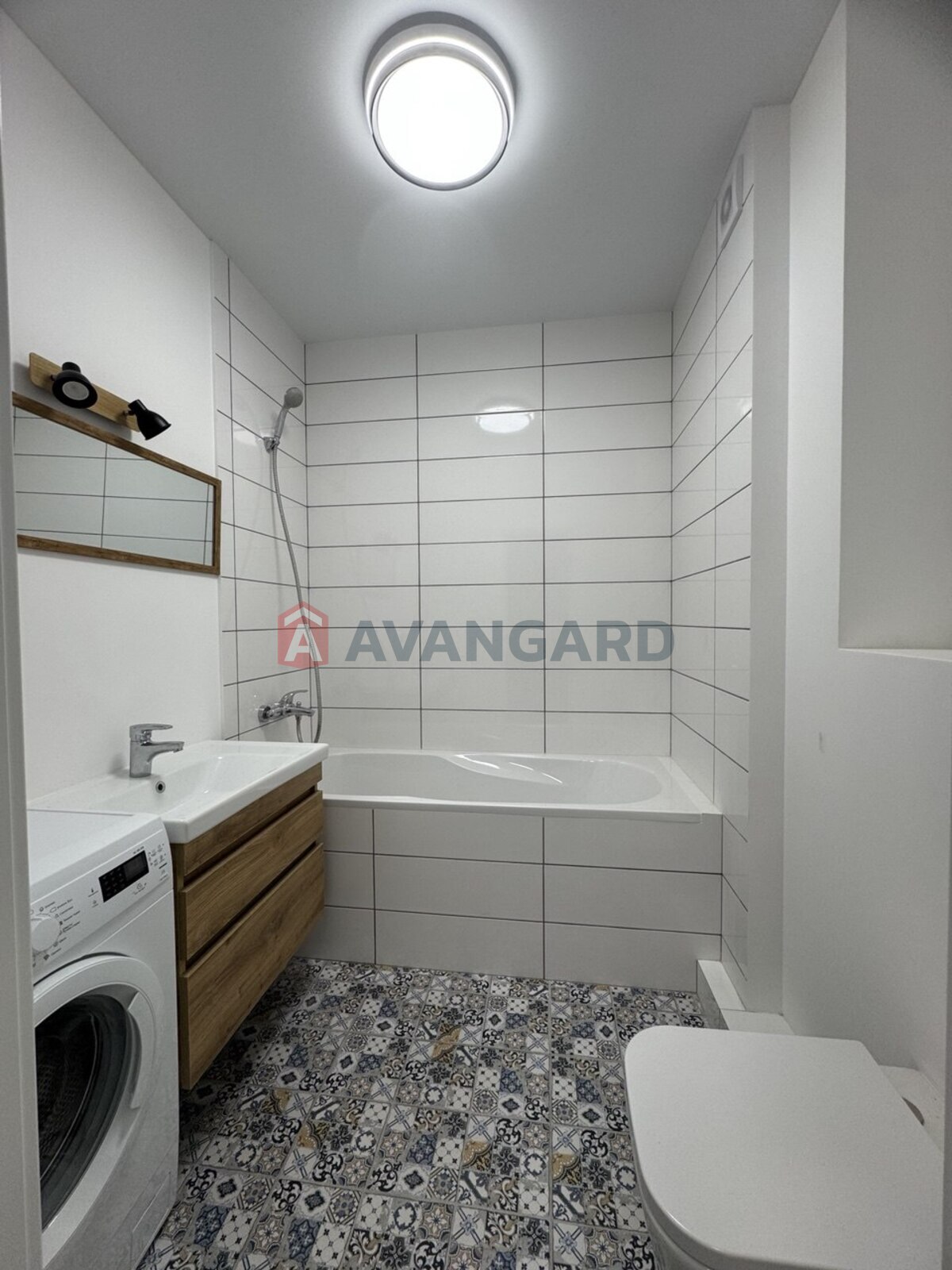 1 ��. ��������, 48/-/14 ��. �., 9/17 ������ ���� 9