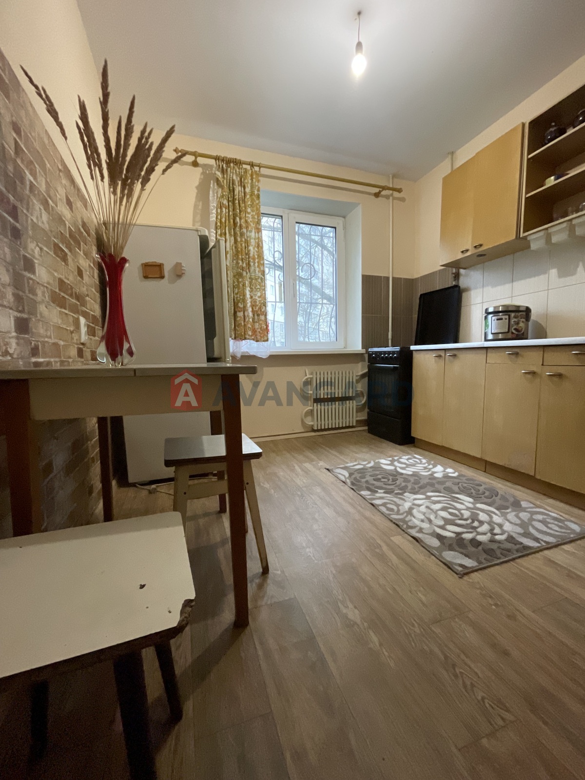 1 ��. ��������, 37/-/7 ��. �., 1/9 ������ ���� 2