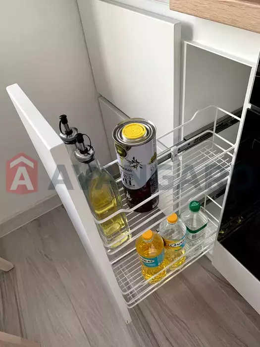 3 ��. ��������, 70/-/- ��. �., 7/9 ������ ���� 10