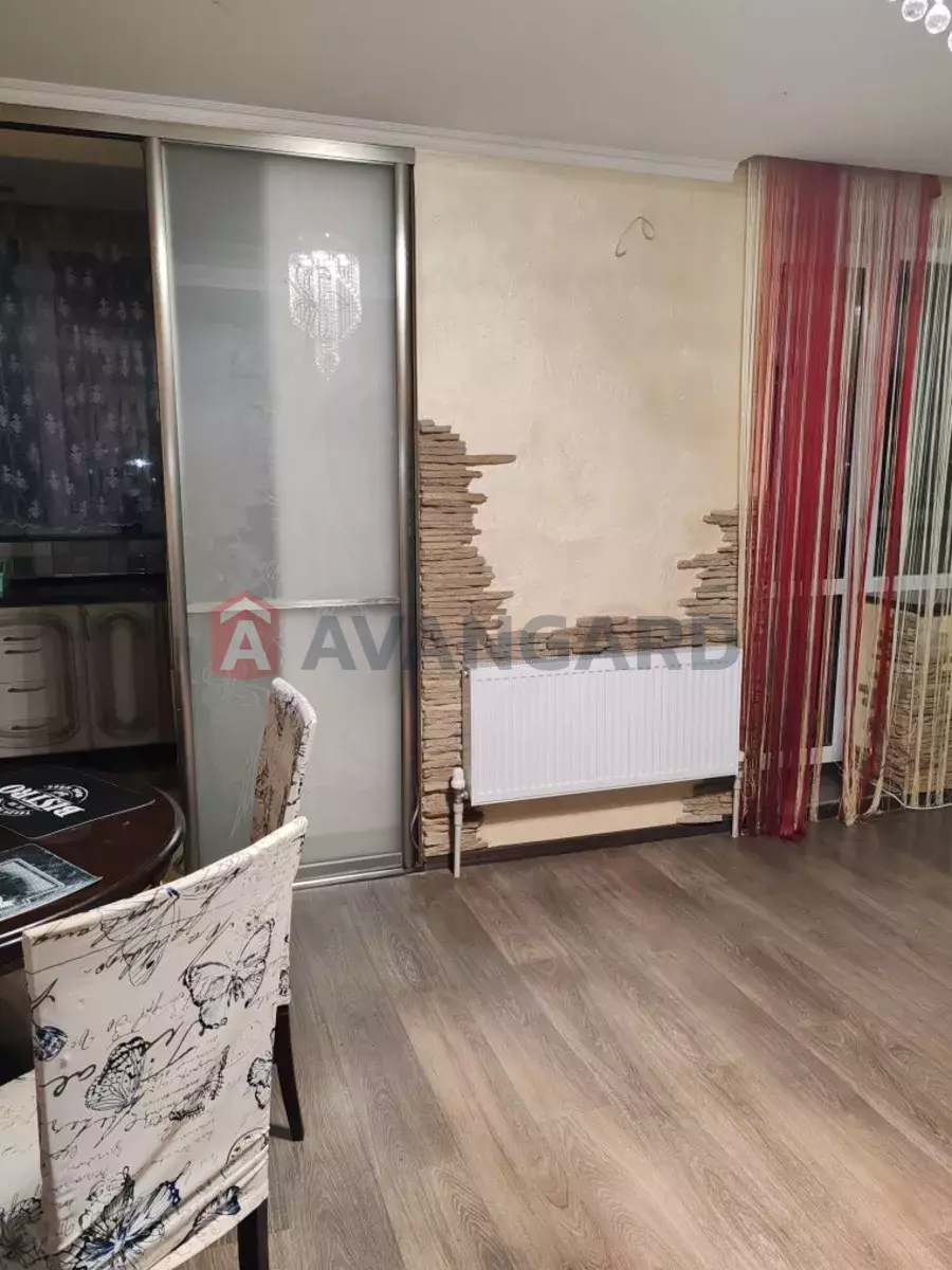 4 ����. ��������, 101/-/9 ��. �., 6/17 ���� ���� 19