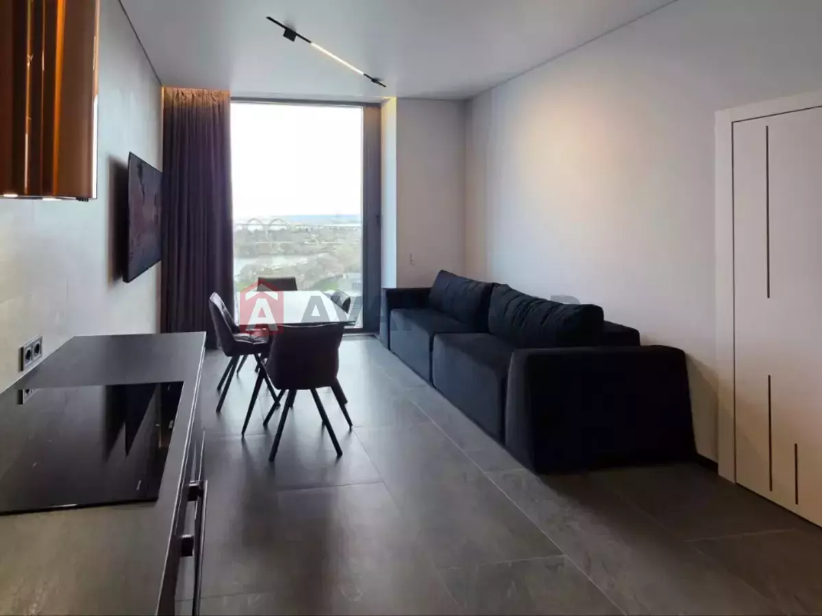 2 . , 52/-/- . ., 7/37   1