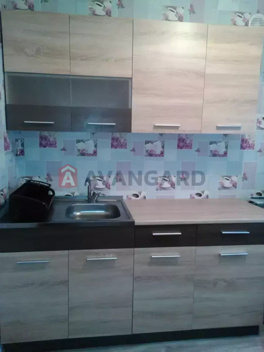 2 ����. ��������, 46/-/7 ��. �., 4/5 ���� ���� 2