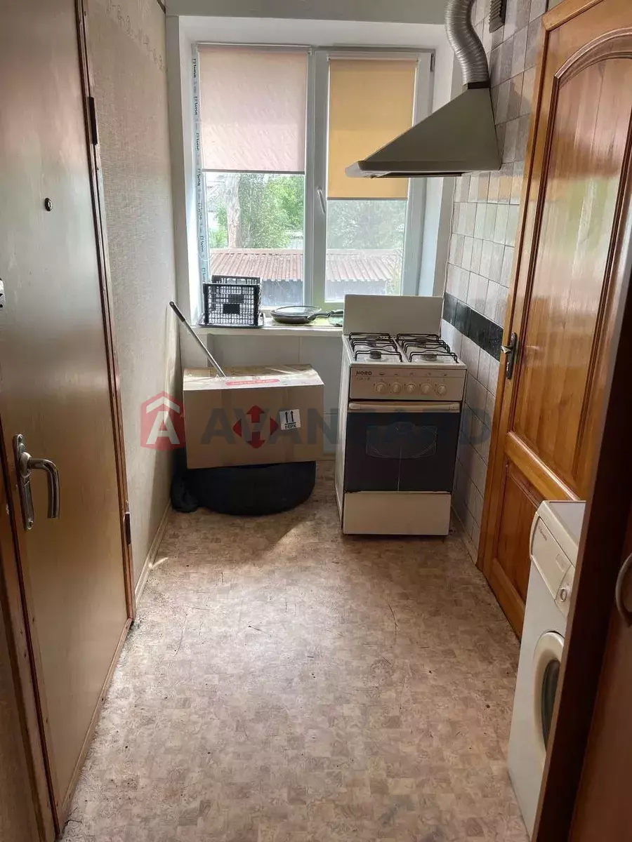 1 . , 12/-/3 . ., 2/3   2