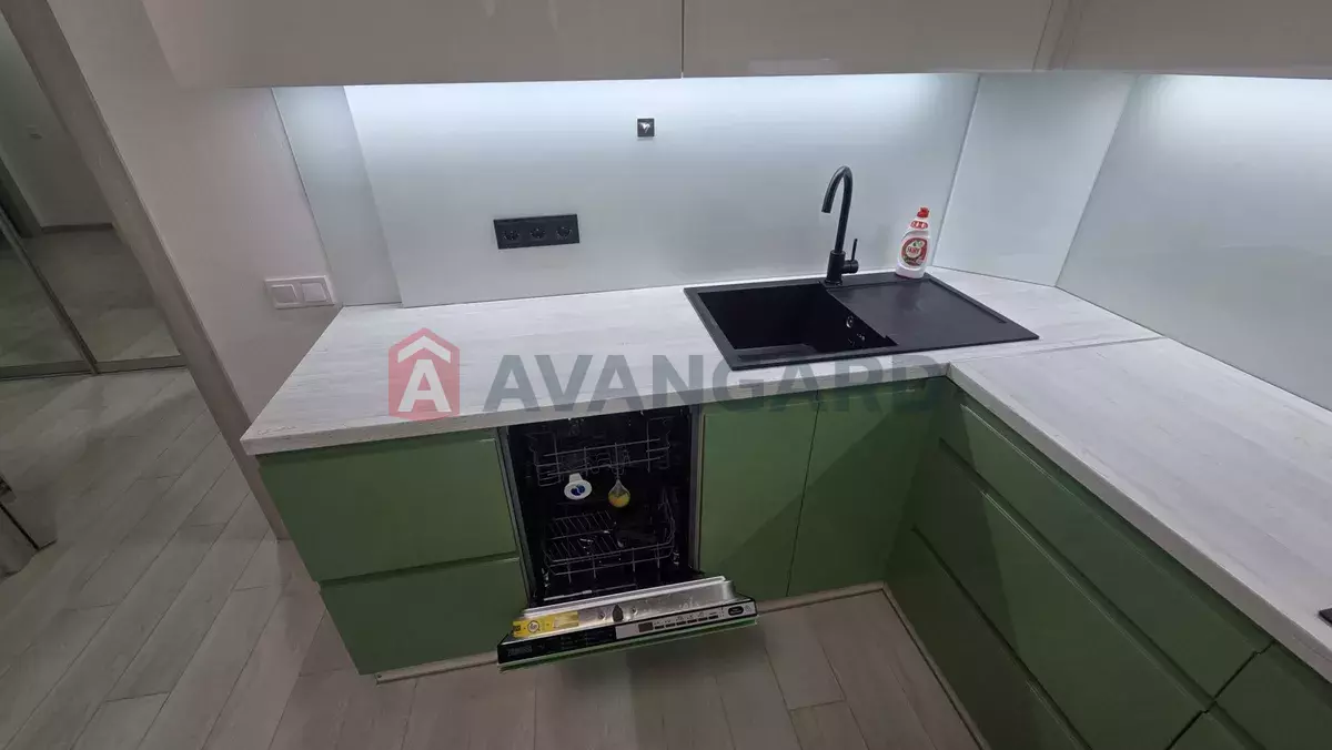 3 . , 70/-/28 . ., 9/10   5