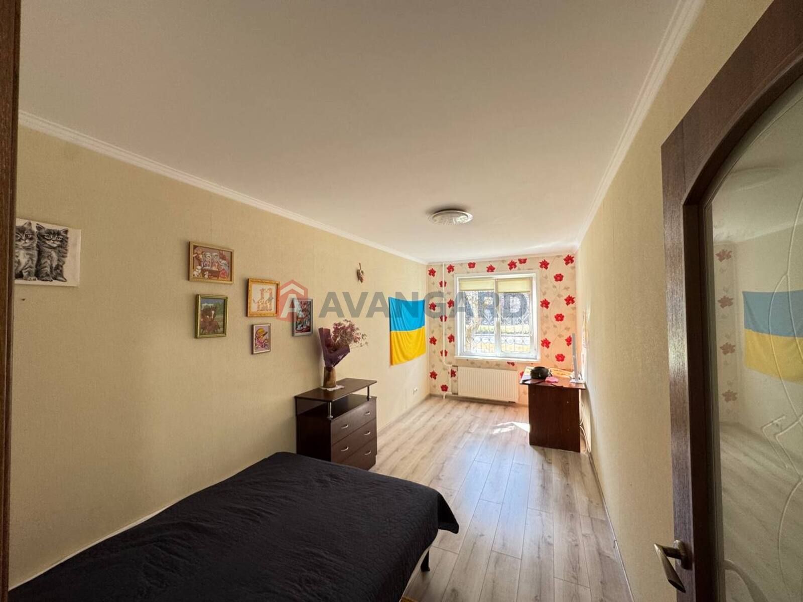 1 ����. ��������, 54/28/6 ��. �., 1/5 ���� ���� 7