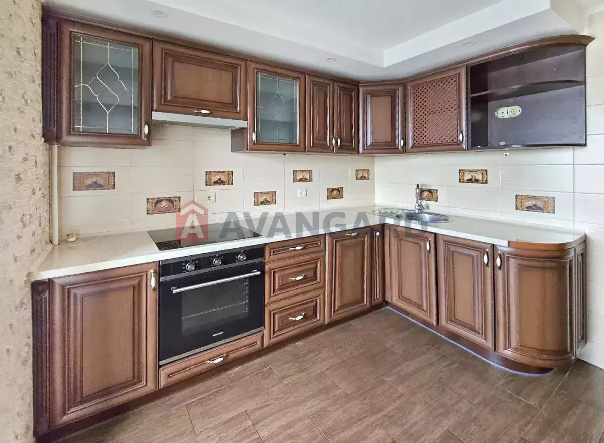 1 ��. ��������, 38/17/12 ��. �., 15/16 ������ ���� 1