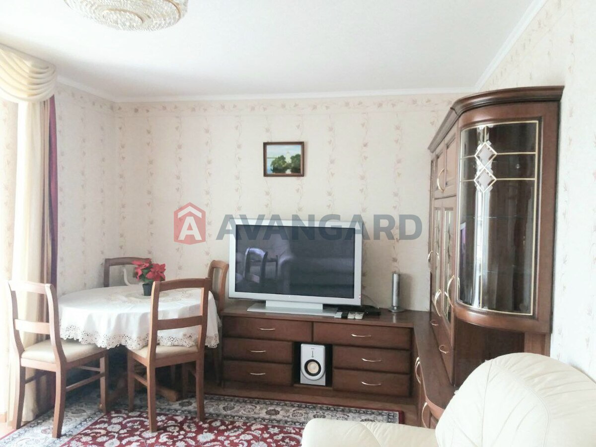 2 ����. ��������, 45/-/- ��. �., 5/9 ���� ���� 4