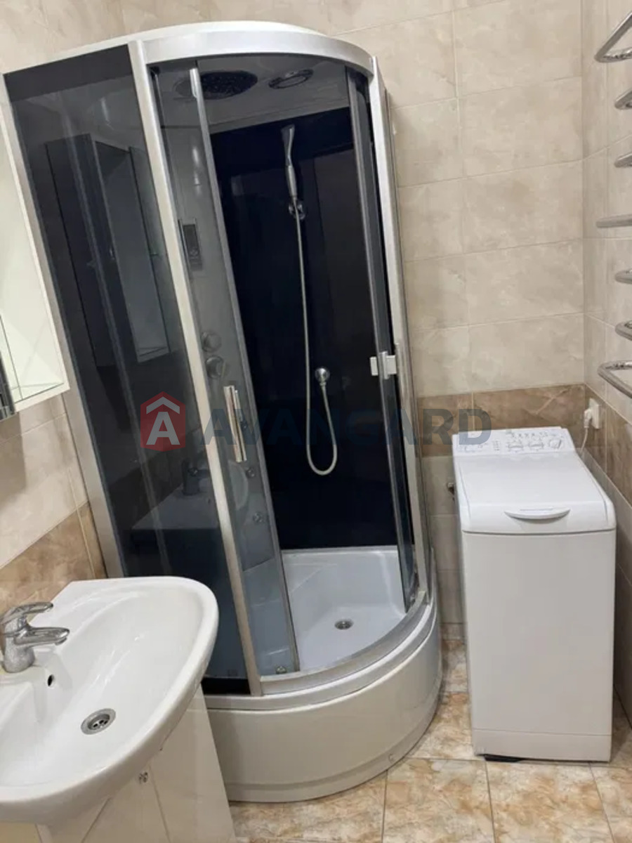 1 . , 55/-/9 . ., 4/9   9