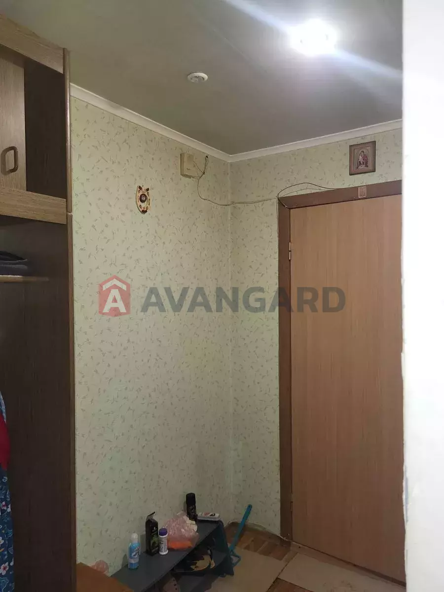 1 ��. ��������, 42/-/10 ��. �., 6/9 ������ ���� 21