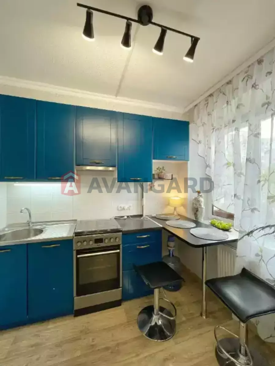 1 ����. ��������, 35/18/6 ��. �., 4/9 ���� ���� 1