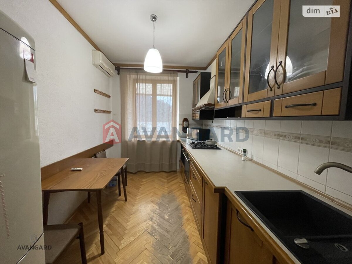 3 . , 65/-/9 . ., 3/3   2