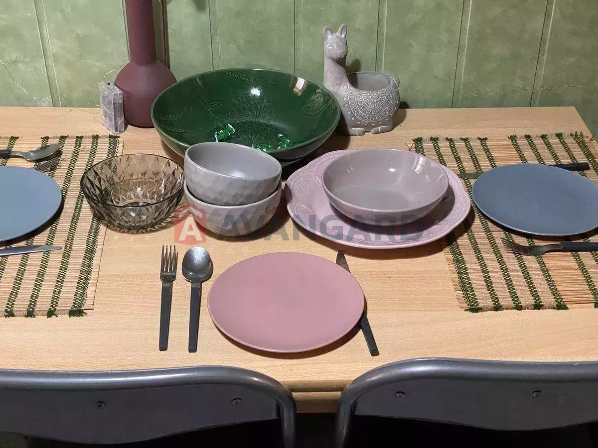 3 ��. ��������, 65/-/9 ��. �., 10/16 ������ ���� 8