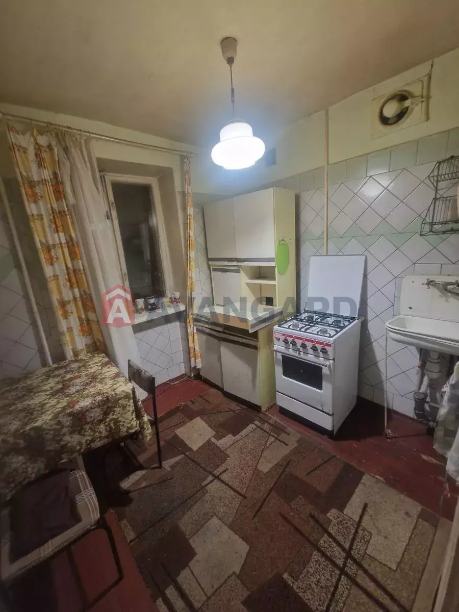 2 ��. ��������, 45/-/6 ��. �., 2/5 ������ ���� 1