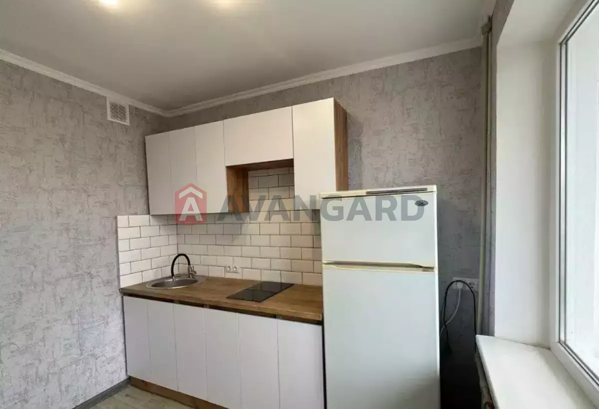 1 ����. ��������, 40/18/8 ��. �., 4/12 ���� ���� 1