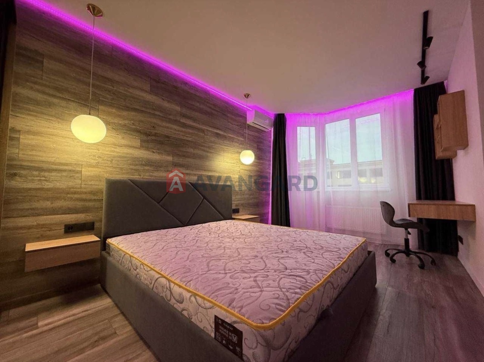 1 ��. ��������, 40/20/18 ��. �., 7/10 ������ ���� 1